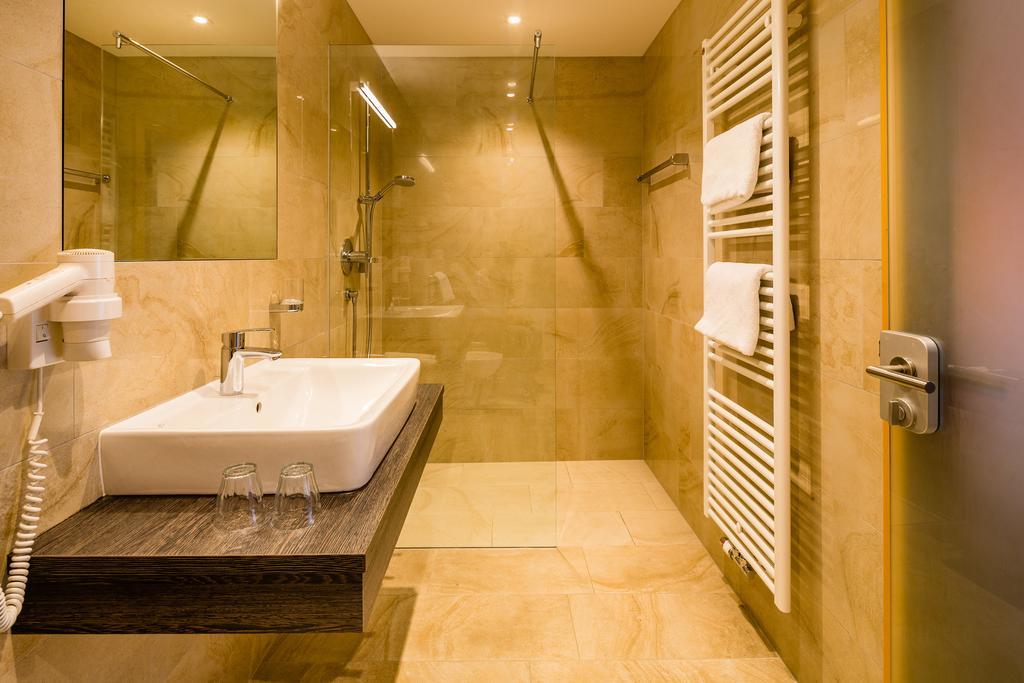 Hotel Traube Bressanone Chambre photo