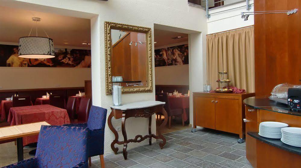 Hotel Traube Bressanone Extérieur photo